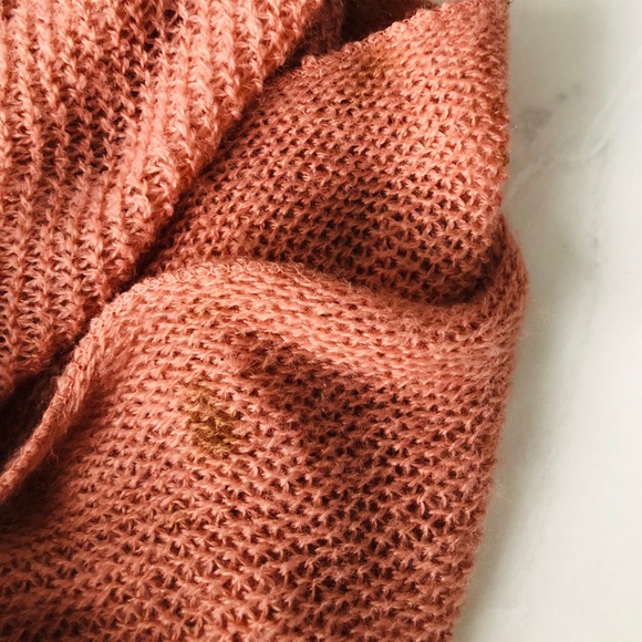 Blush Scrunchie Scarf - Picture 4 of 4